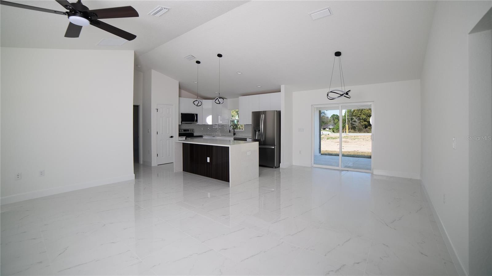 19 JUNIPER PASS