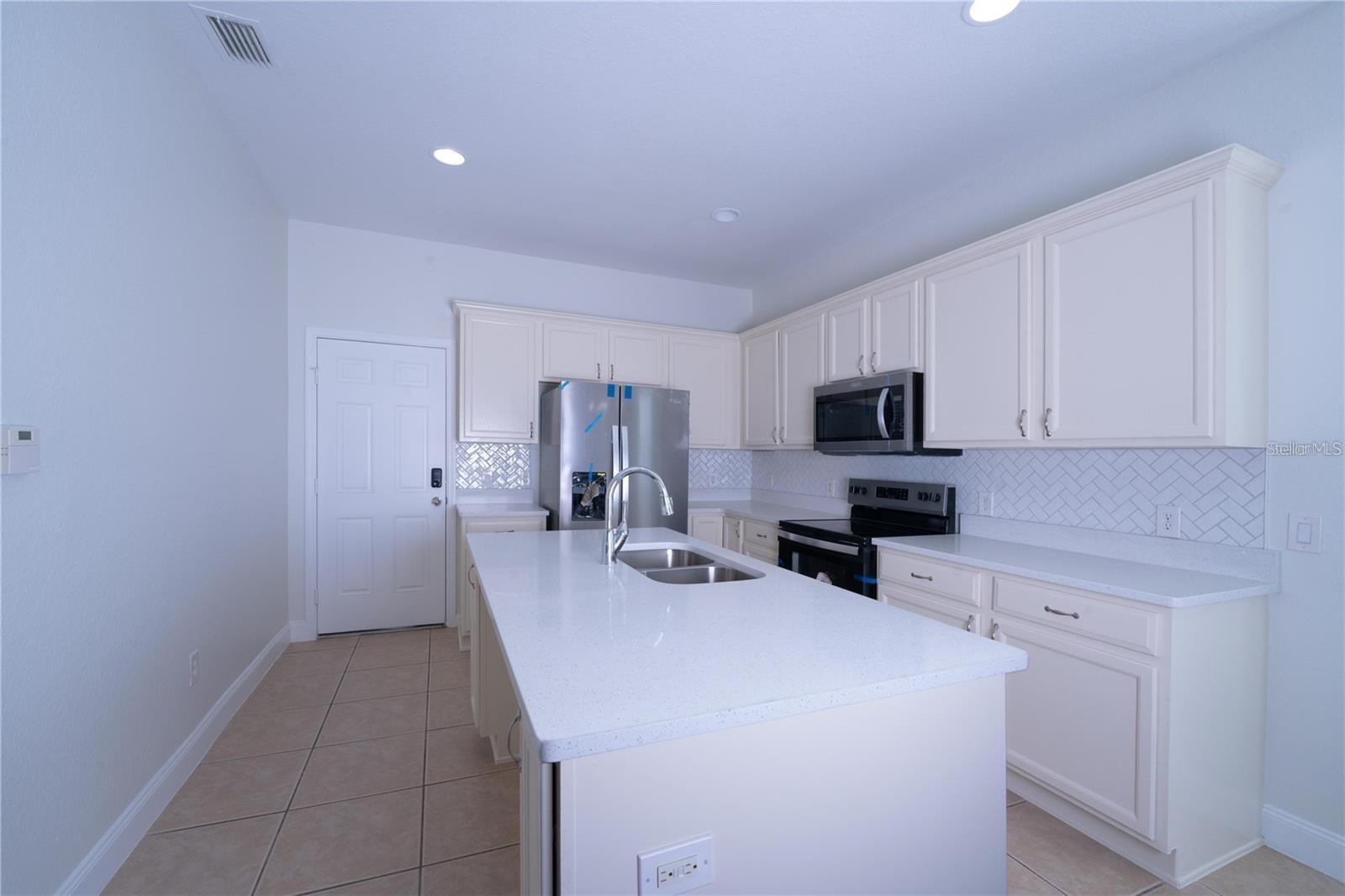 4098 SW 51 TER
