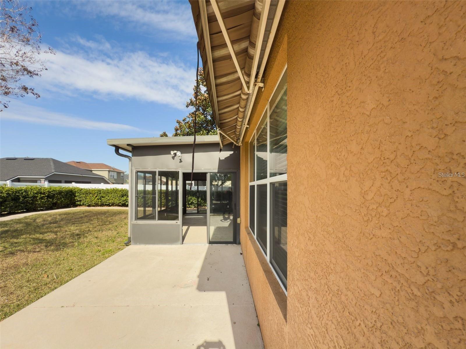 4098 SW 51 TER