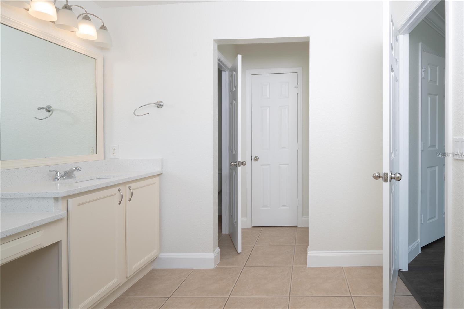 4098 SW 51 TER