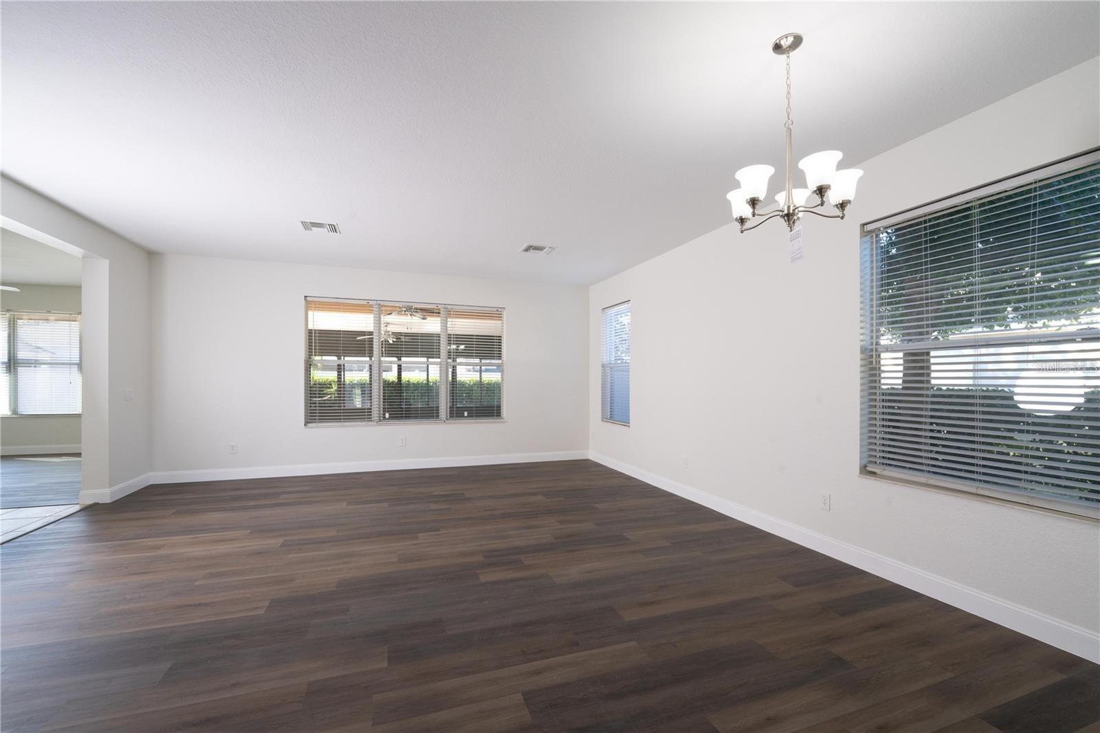 4098 SW 51 TER