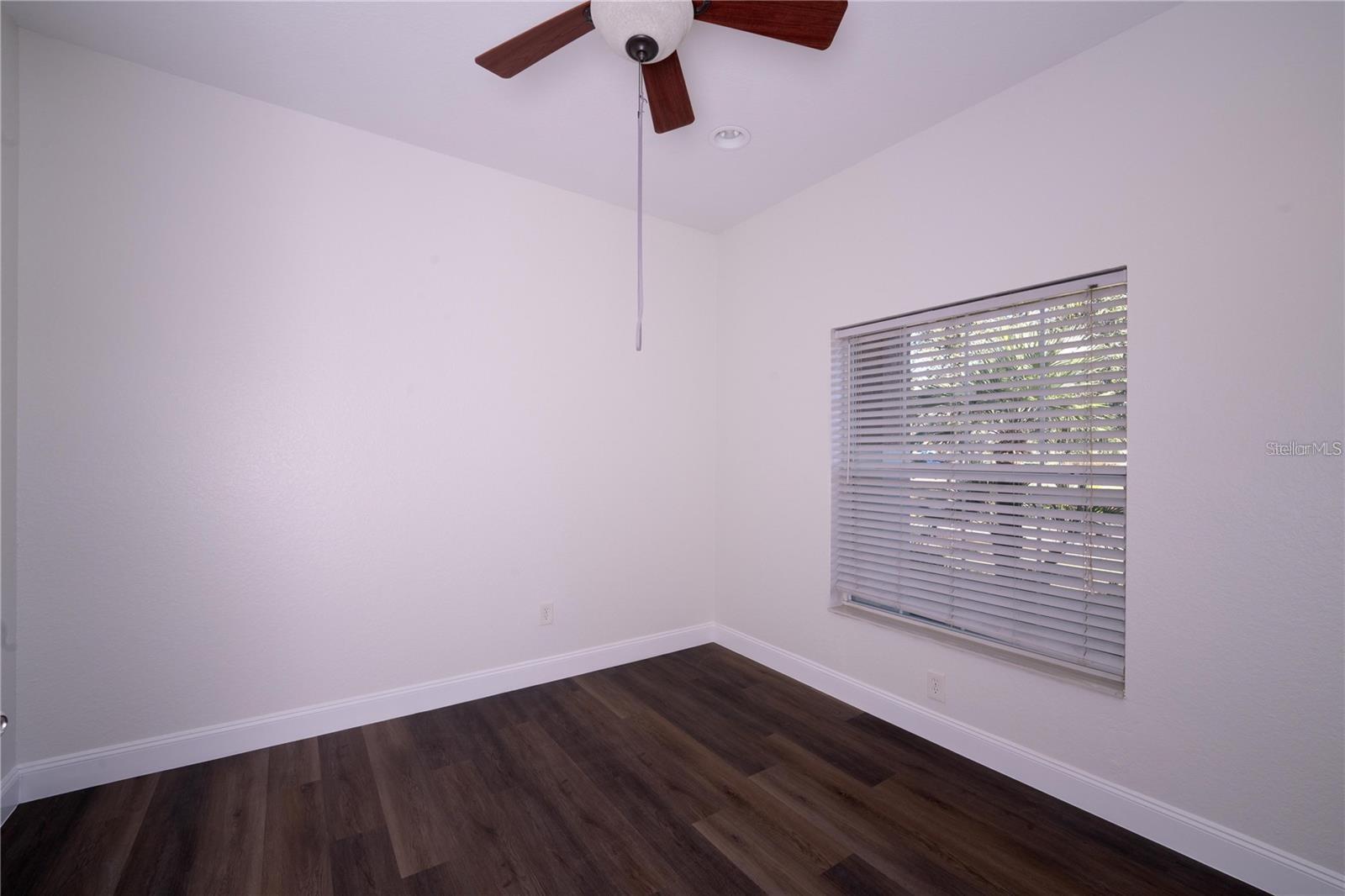 4098 SW 51 TER