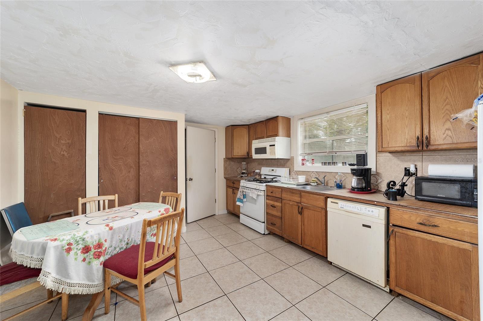 13371 US HIGHWAY 27 ALT(GUEST HOUSE) HWY