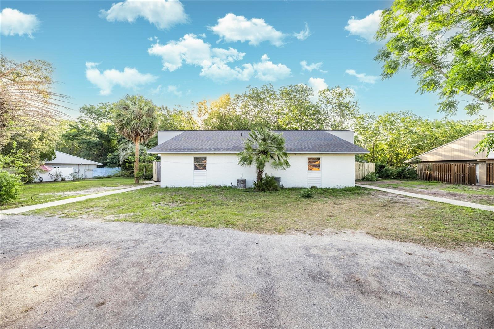 2931 SE 52ND ALL UNITS AVE
