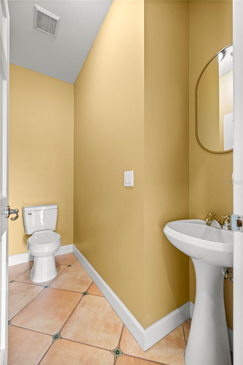 15620 NW HIGHWAY 225