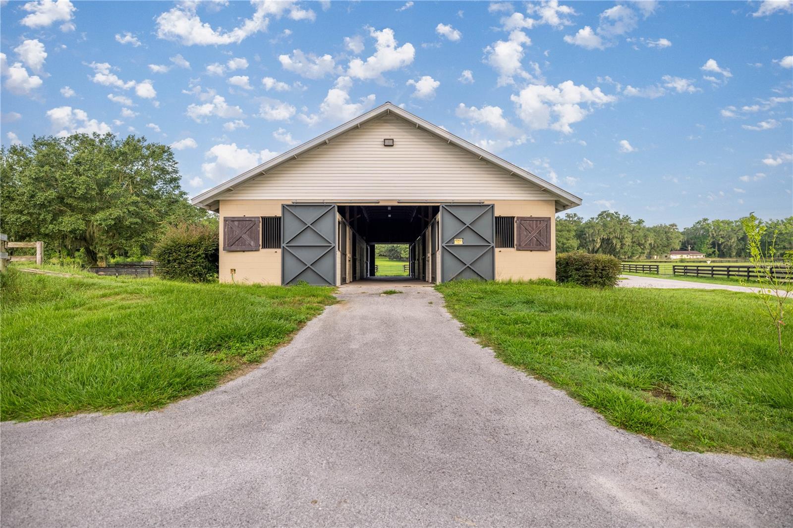 15620 NW HIGHWAY 225