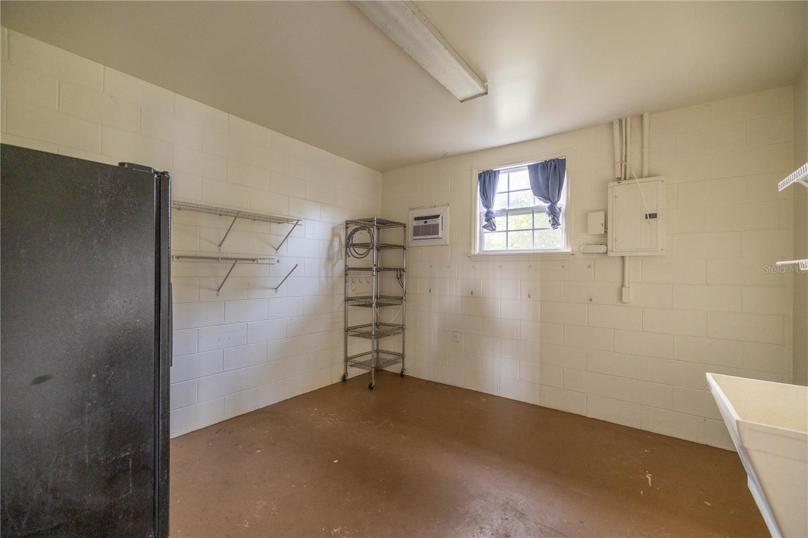 15620 NW HIGHWAY 225