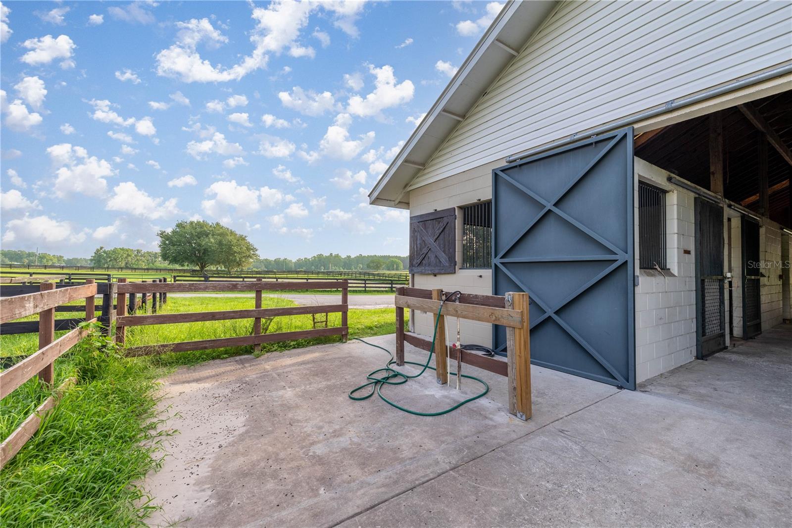 15620 NW HIGHWAY 225