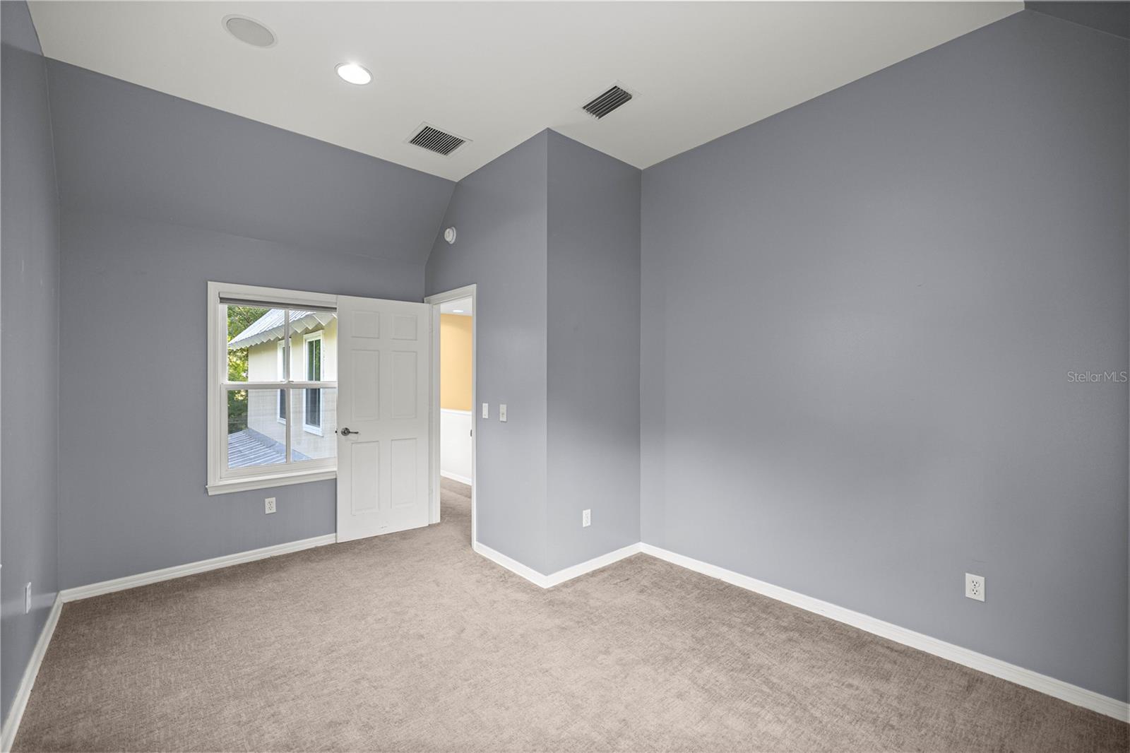 15620 NW HIGHWAY 225