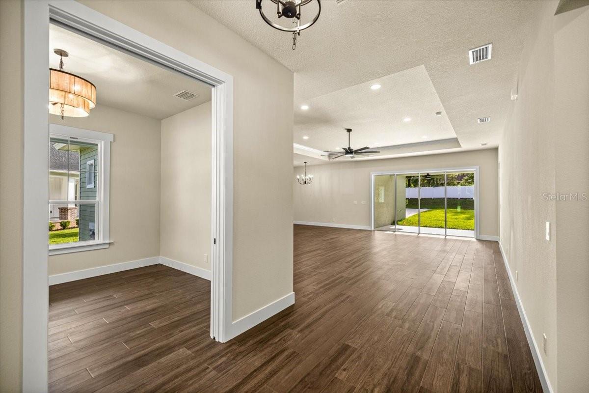 2703 SE 48TH AVE