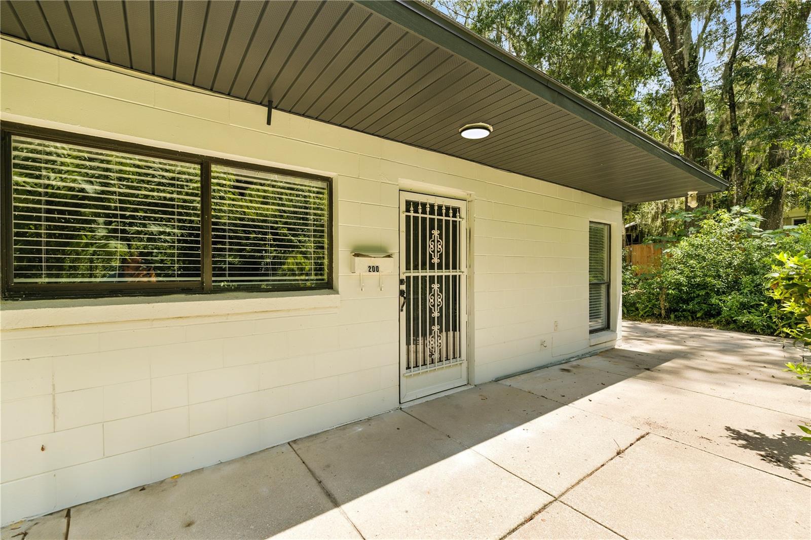 840 NE 3RD ST #200