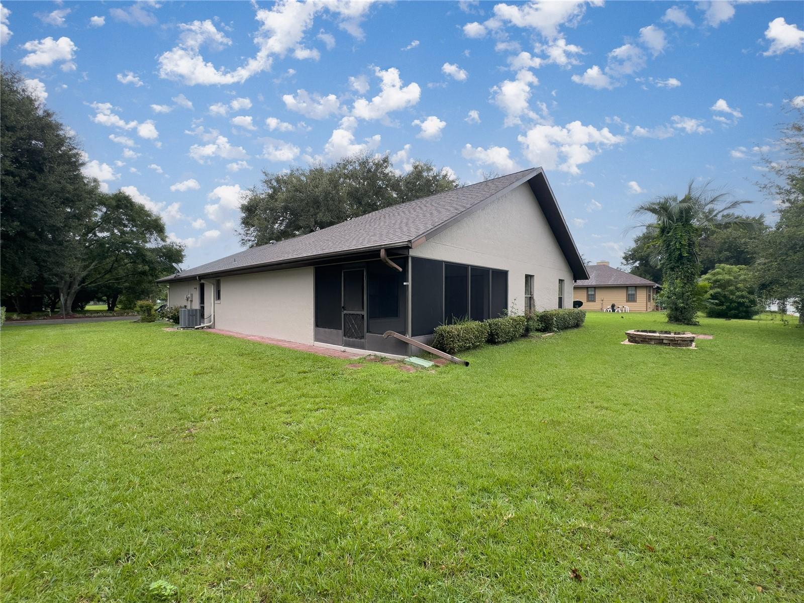 8072 SW 54TH CT