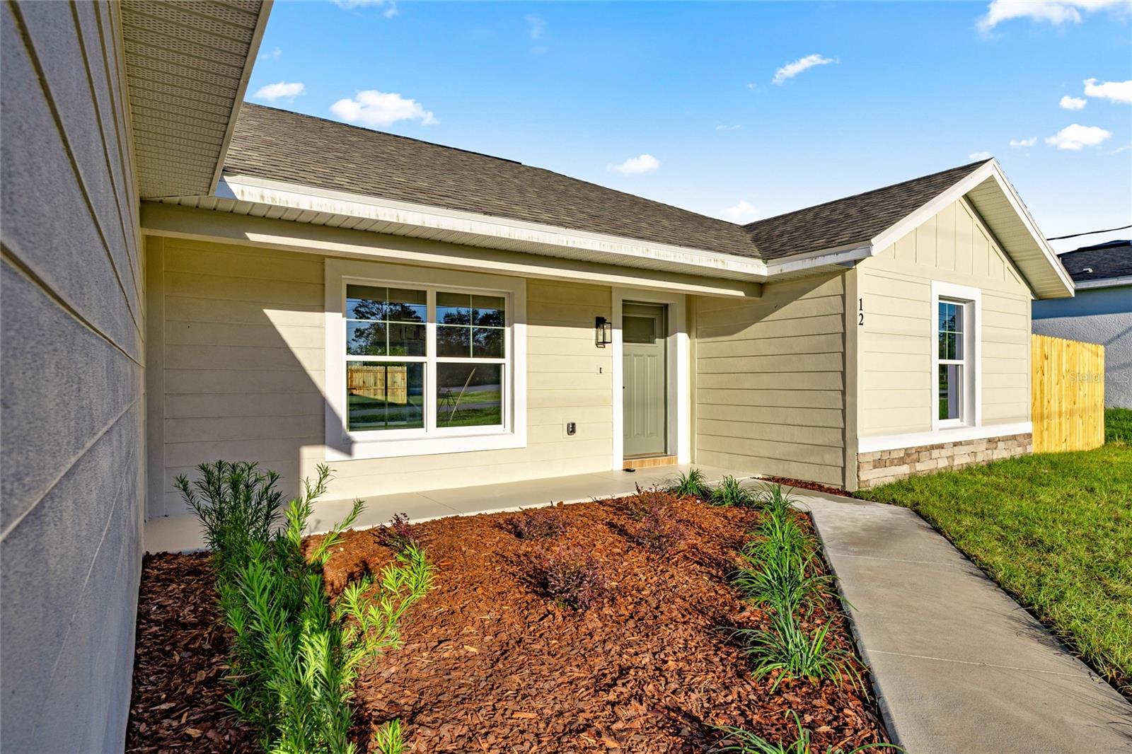 12 DOGWOOD LOOP AVE