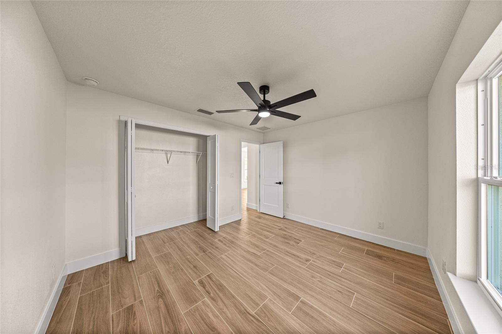 12 DOGWOOD LOOP AVE