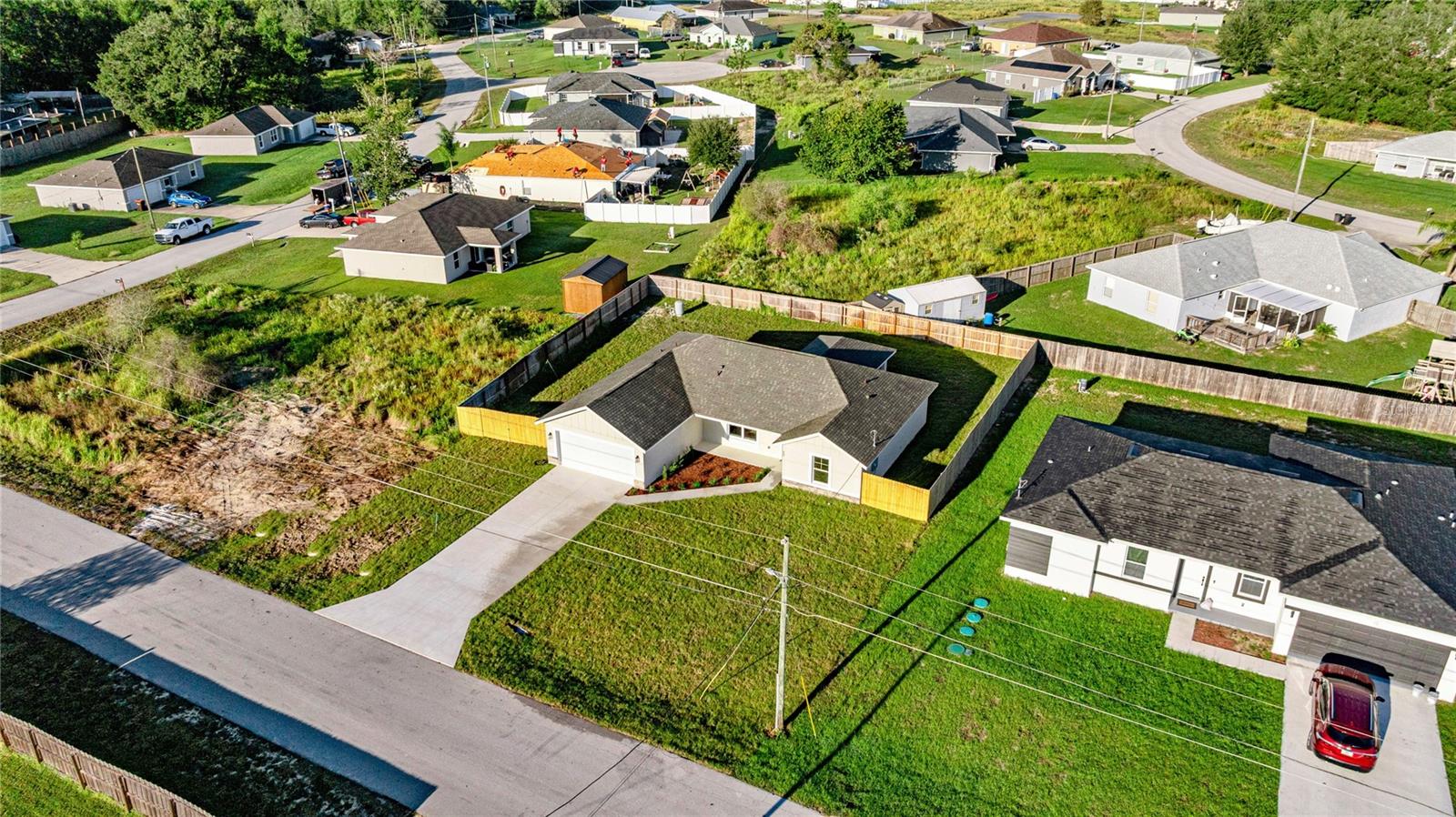 12 DOGWOOD LOOP AVE