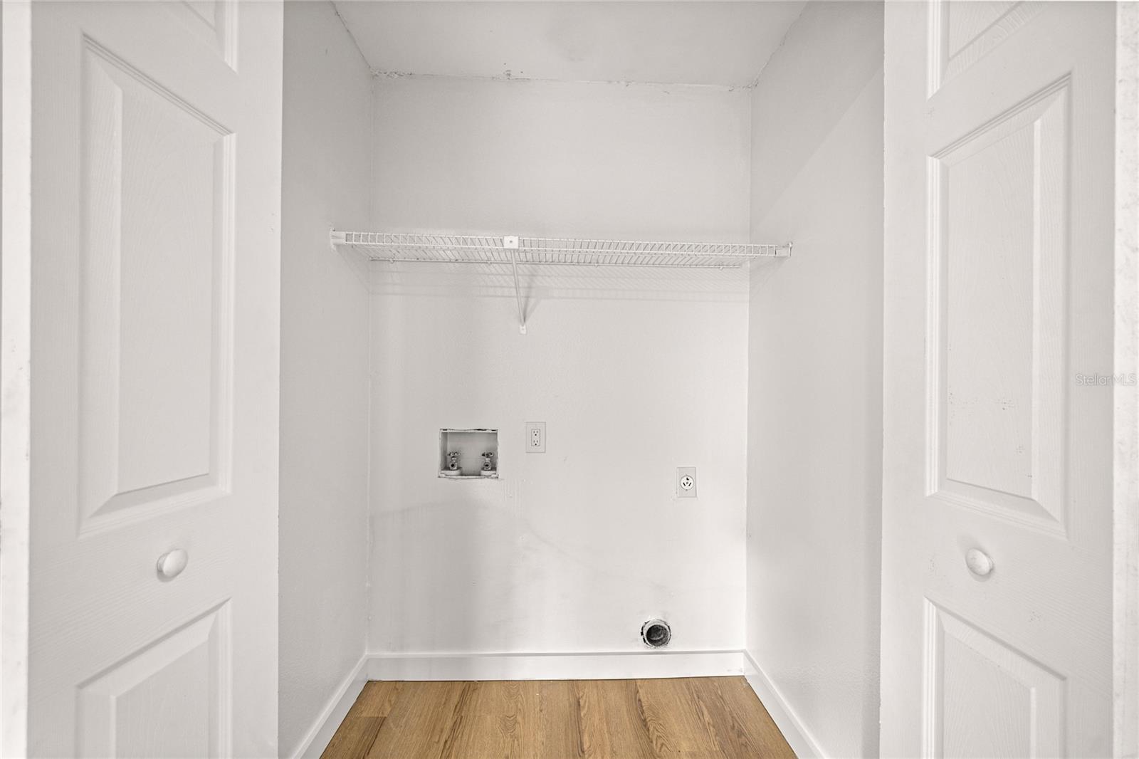 5305 SE 28TH LN #ALL UNITS