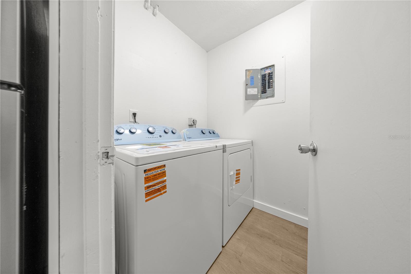 2931 SE 52ND (ALL UNITS) AVE