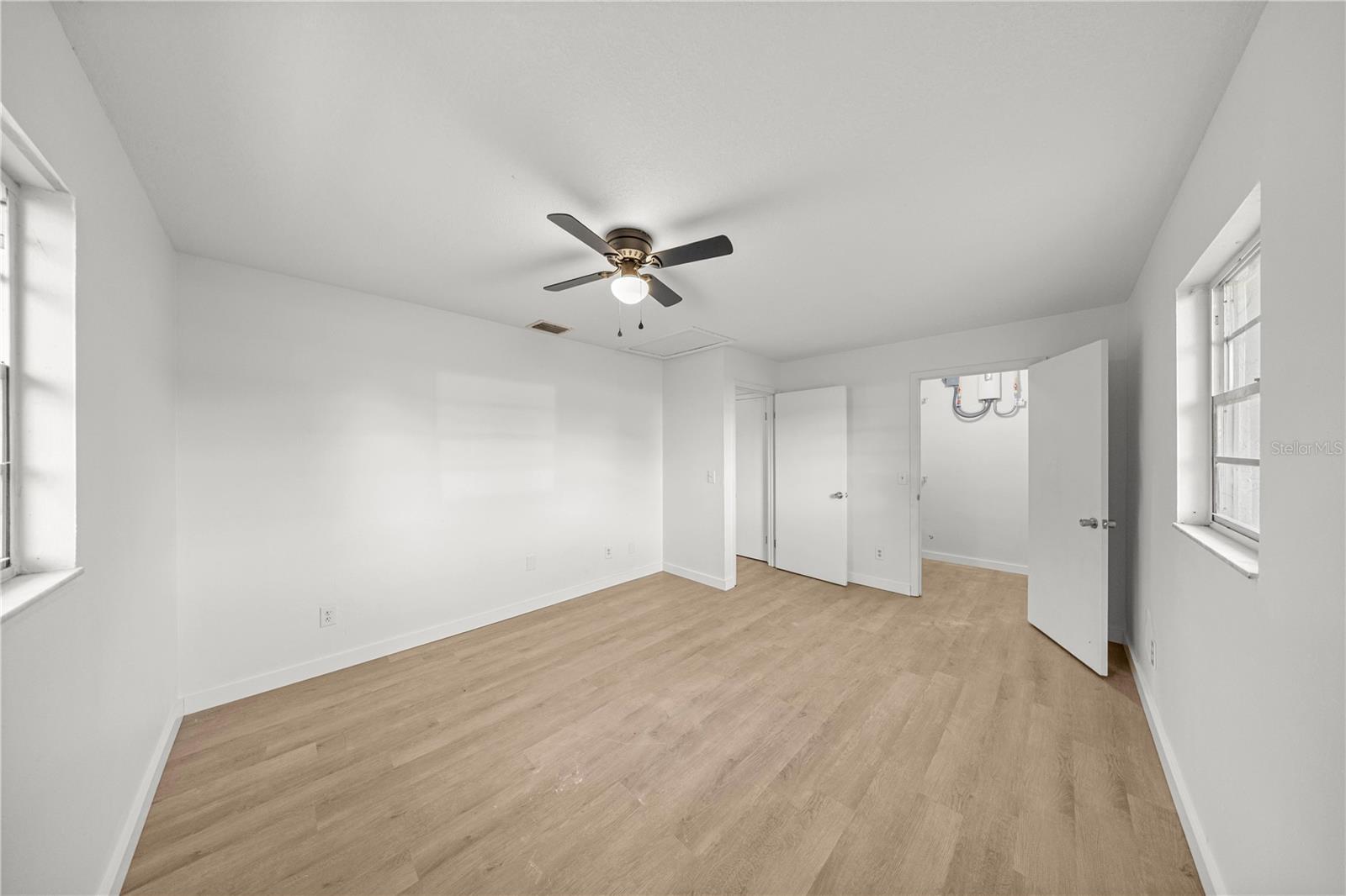 2931 SE 52ND (ALL UNITS) AVE