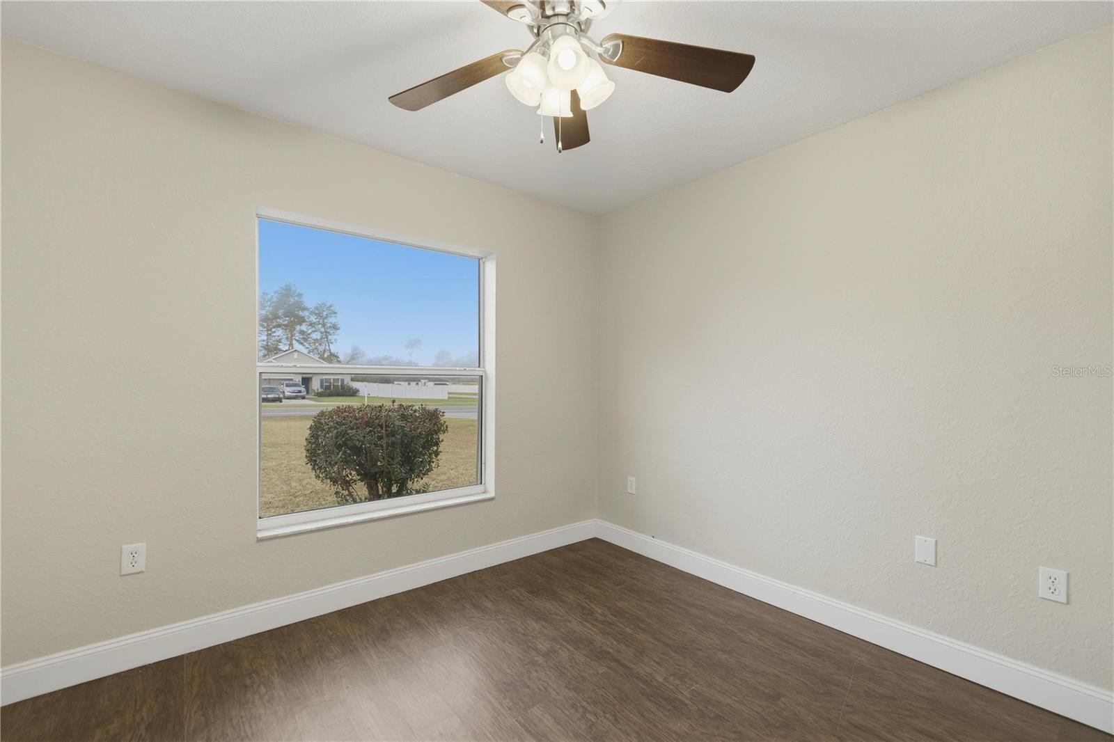 648 MARION OAKS BLVD