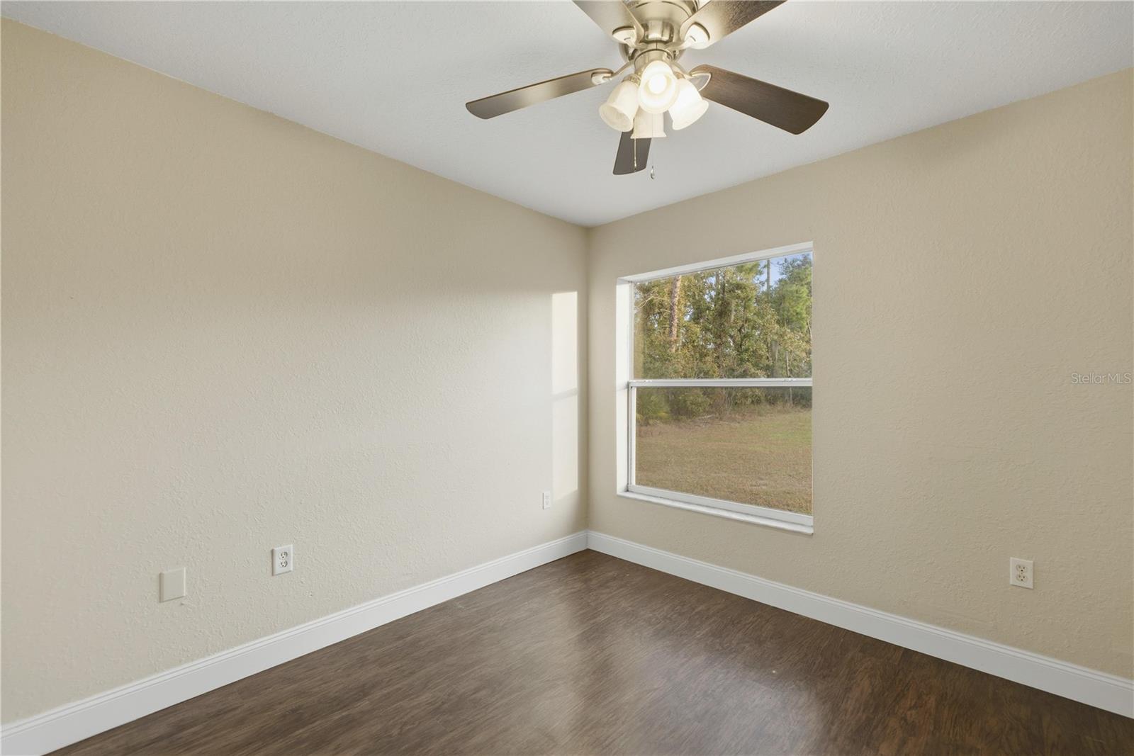 648 MARION OAKS BLVD