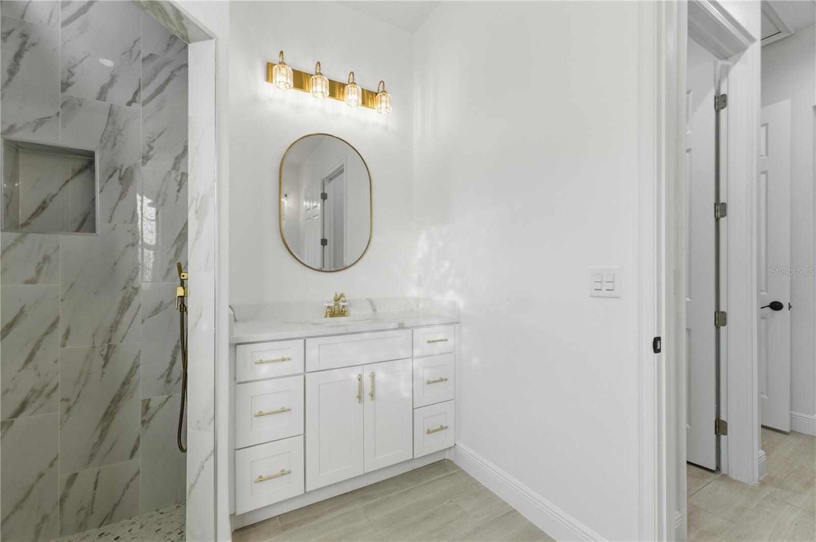 4590 SW 172ND STREET RD