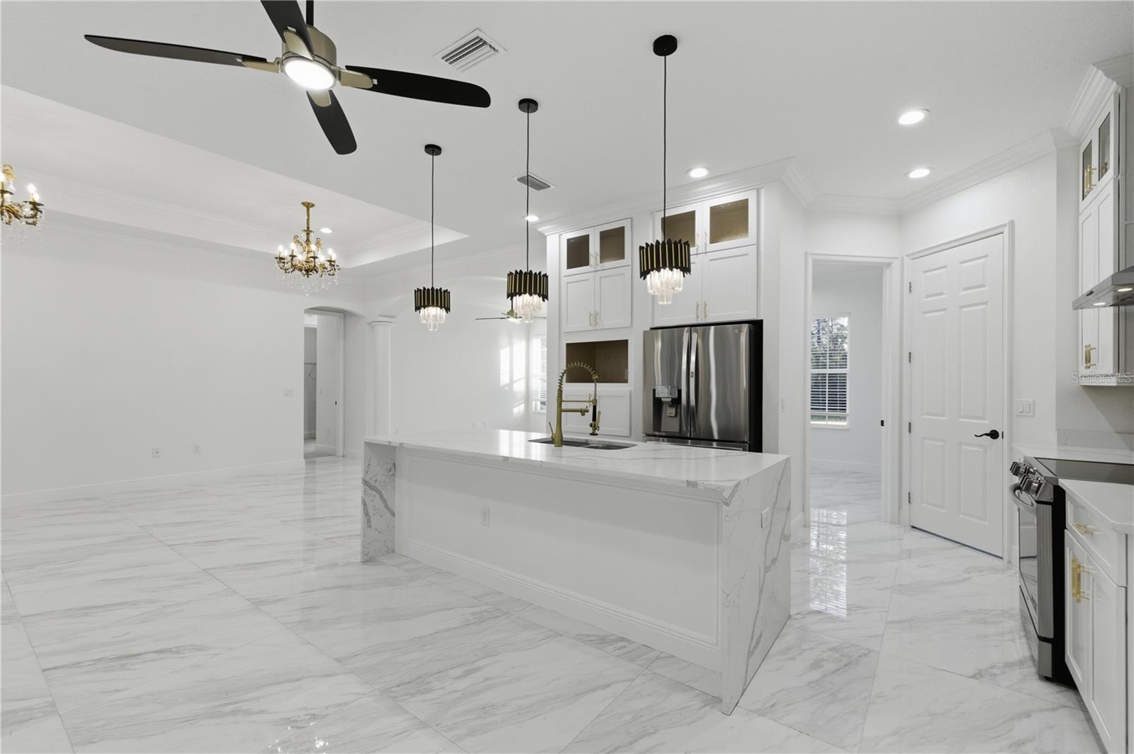 4590 SW 172ND STREET RD