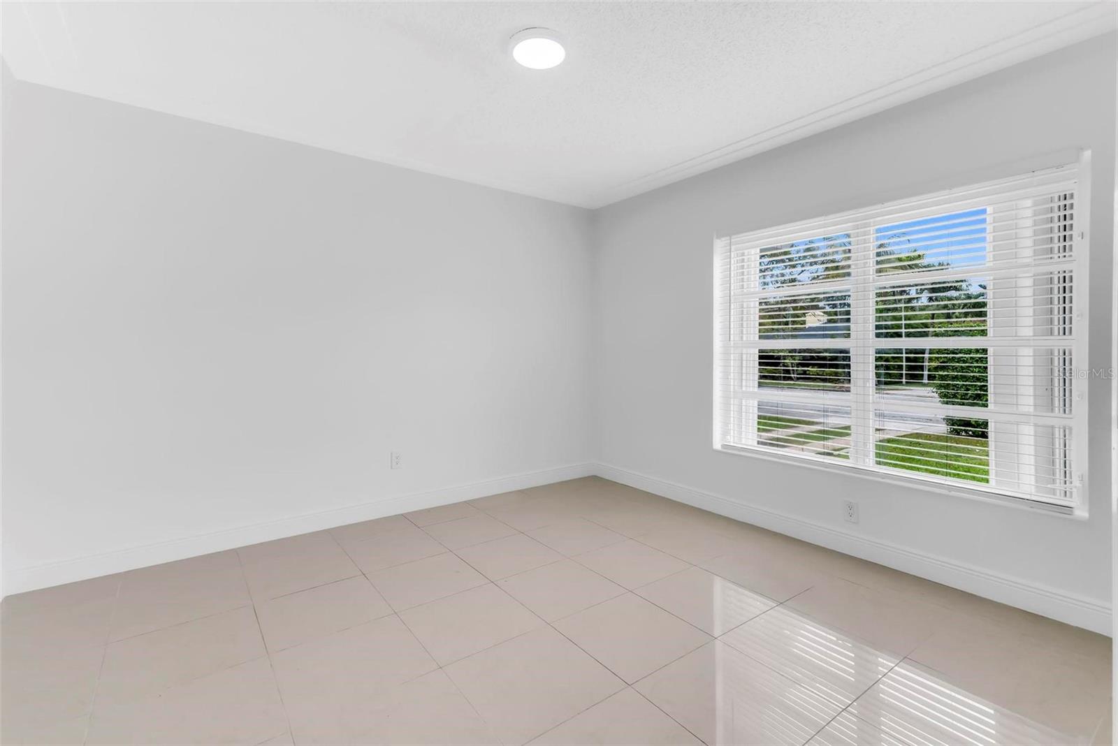 2300 SW 24TH ST