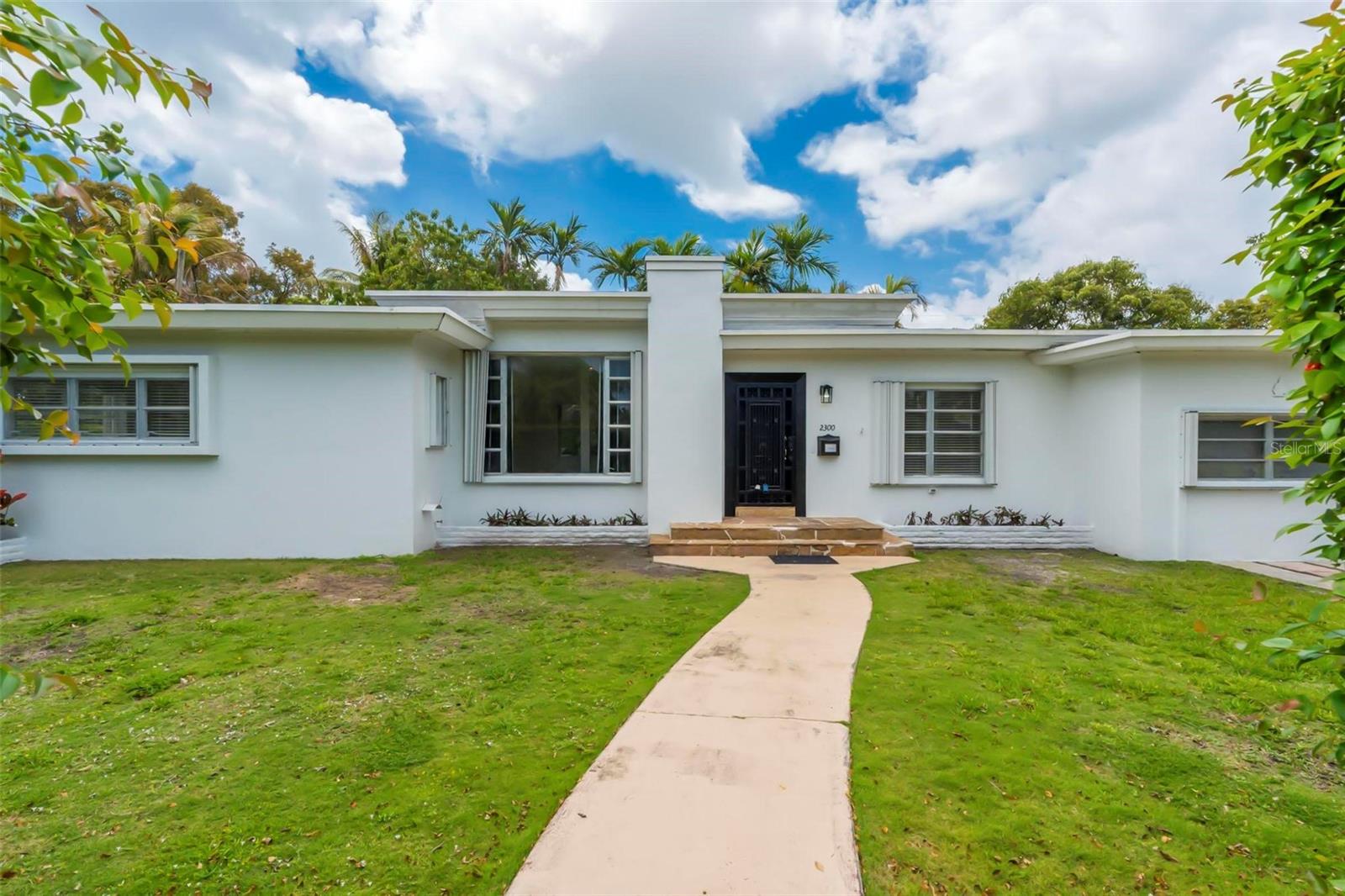 2300 SW 24TH ST