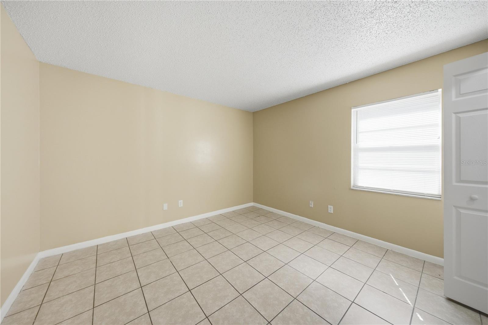 1836 SW 109TH PL