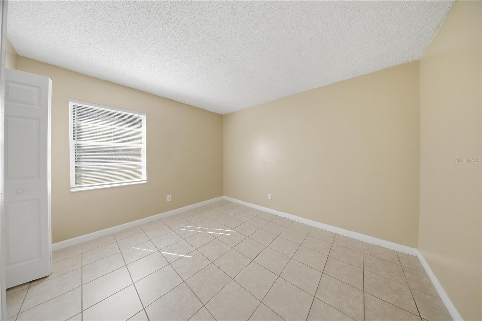 1836 SW 109TH PL