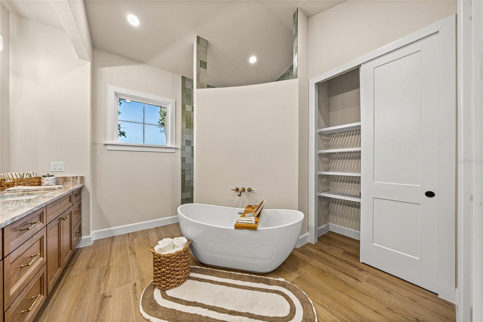 2120 SE 41ST AVE SE 41ST AVE