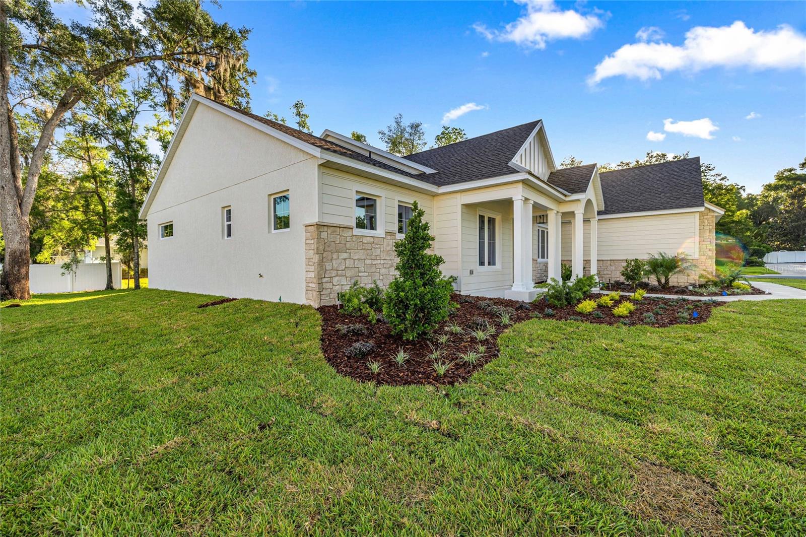 2120 SE 41ST AVE SE 41ST AVE
