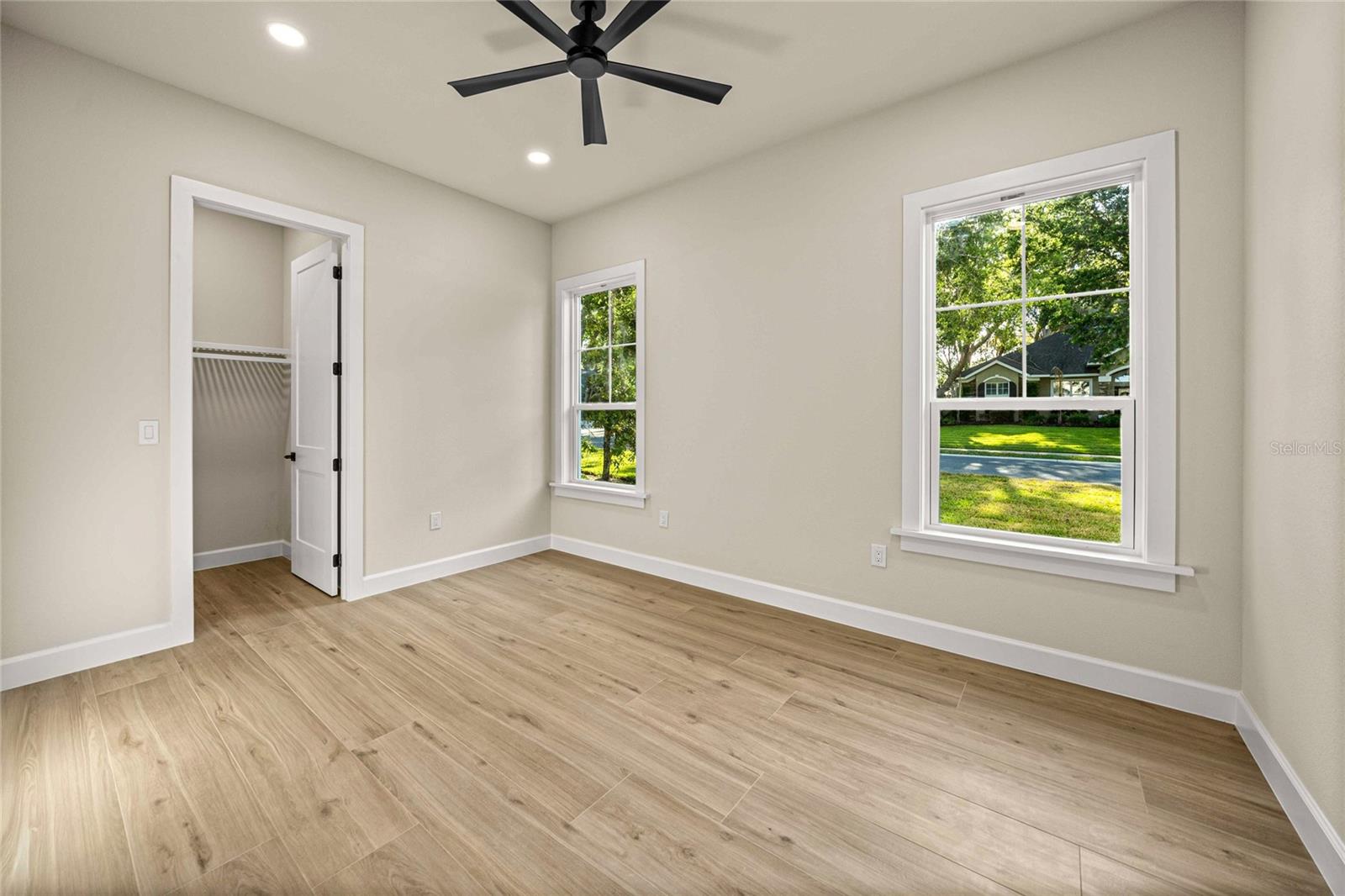 2120 SE 41ST AVE SE 41ST AVE