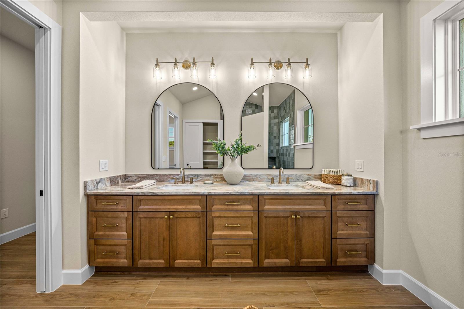 2120 SE 41ST AVE SE 41ST AVE