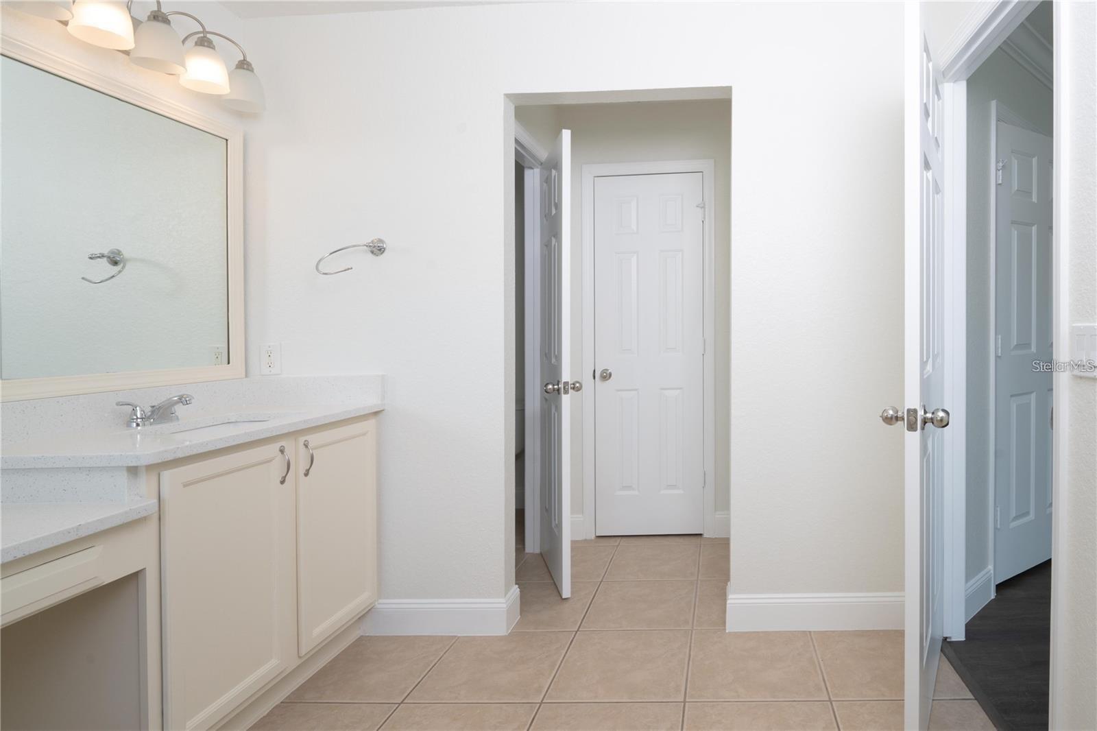 4098 SW 51 TER