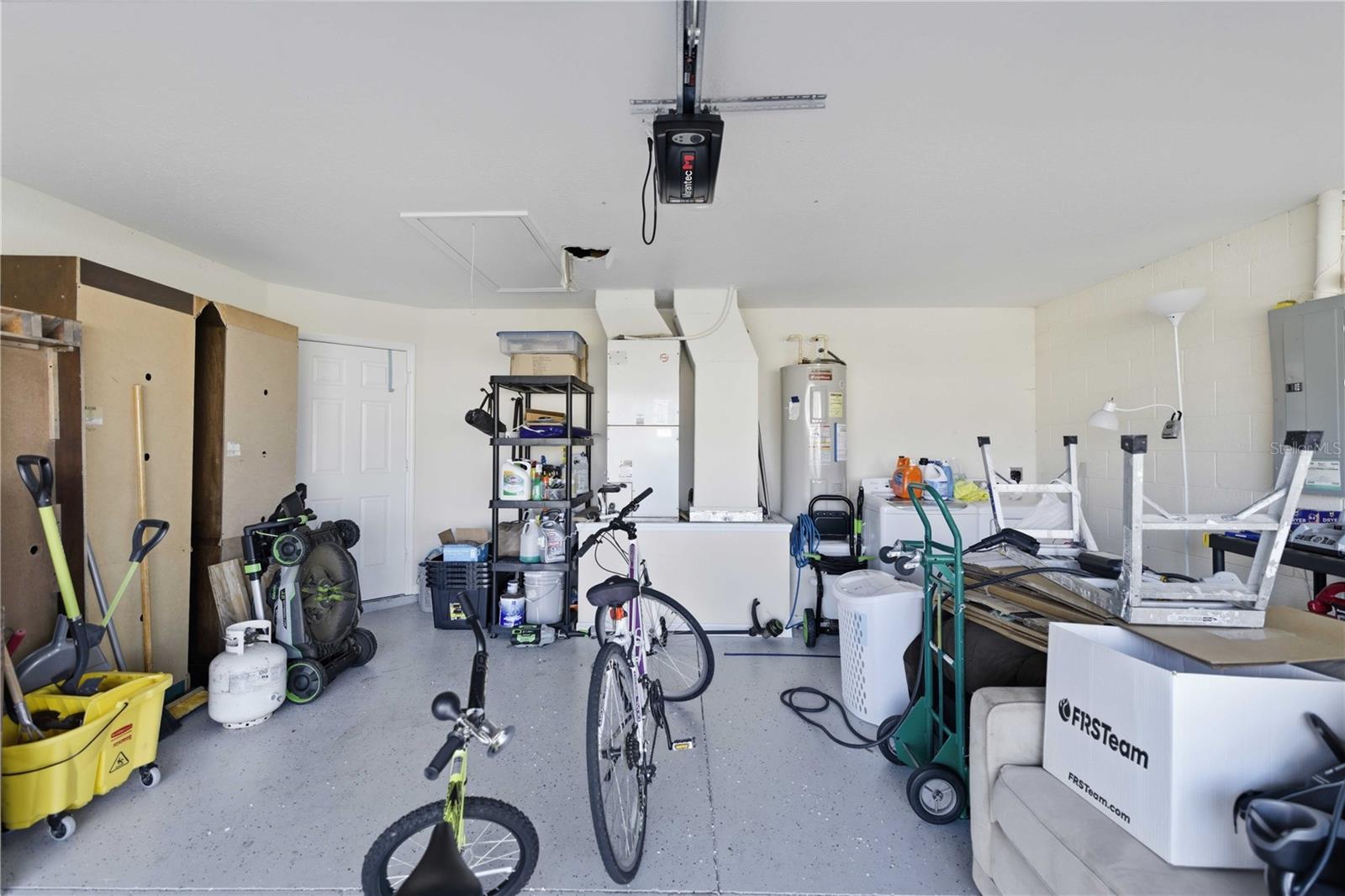 133 JUNIPER LOOP CIR