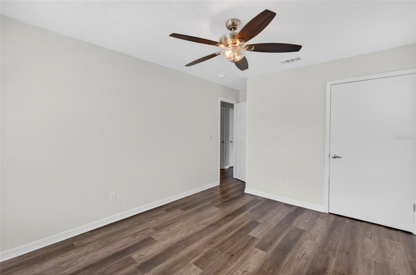 536 NE 43RD CT