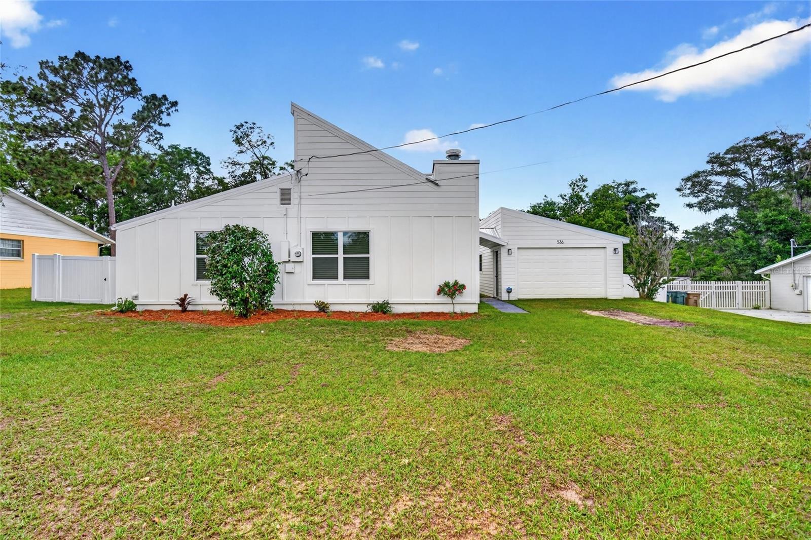 536 NE 43RD CT