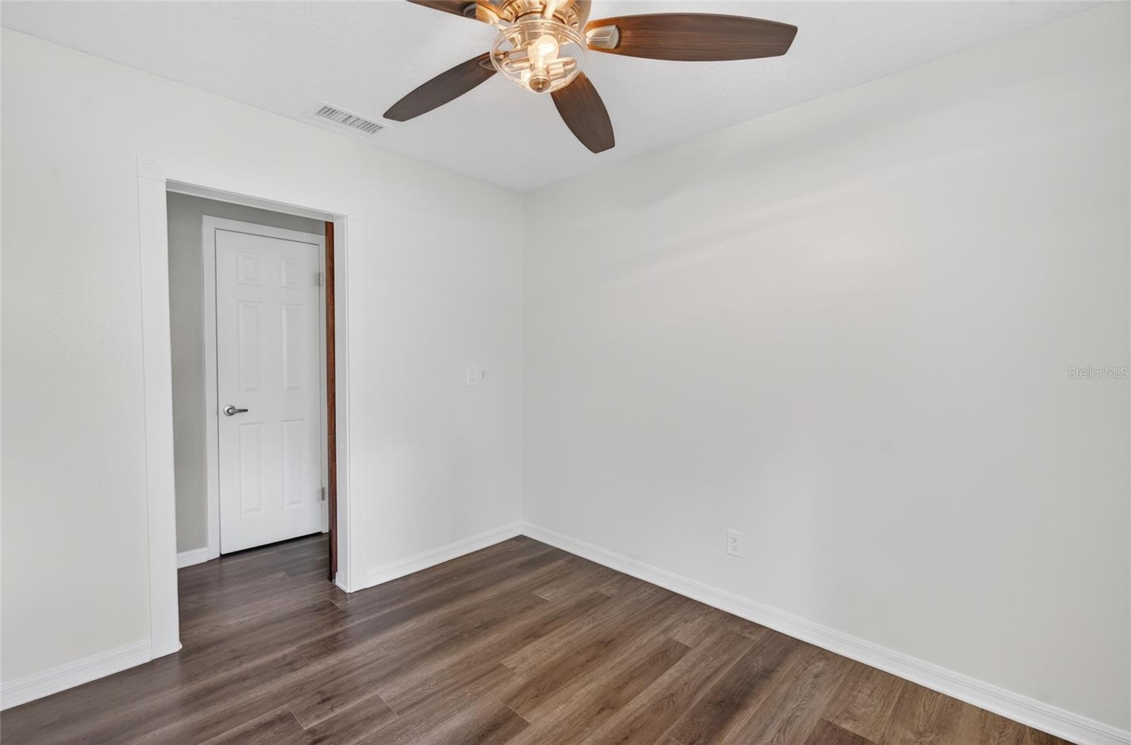 536 NE 43RD CT