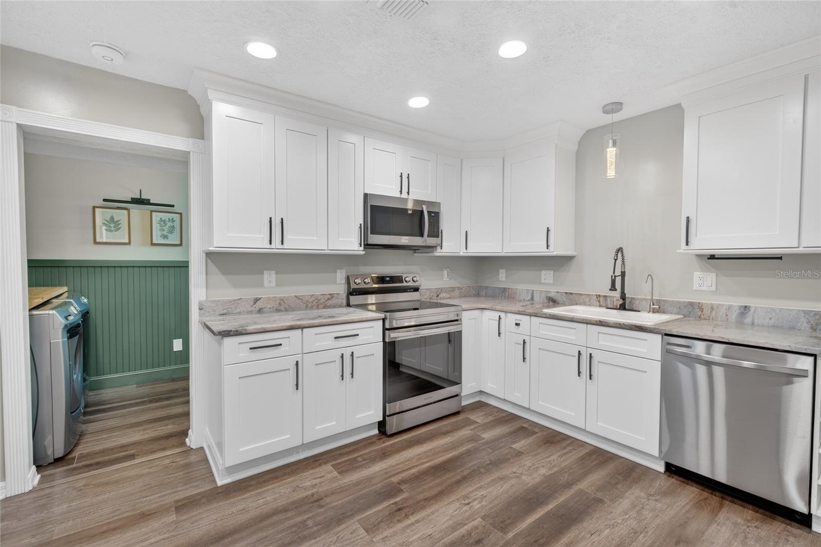 536 NE 43RD CT