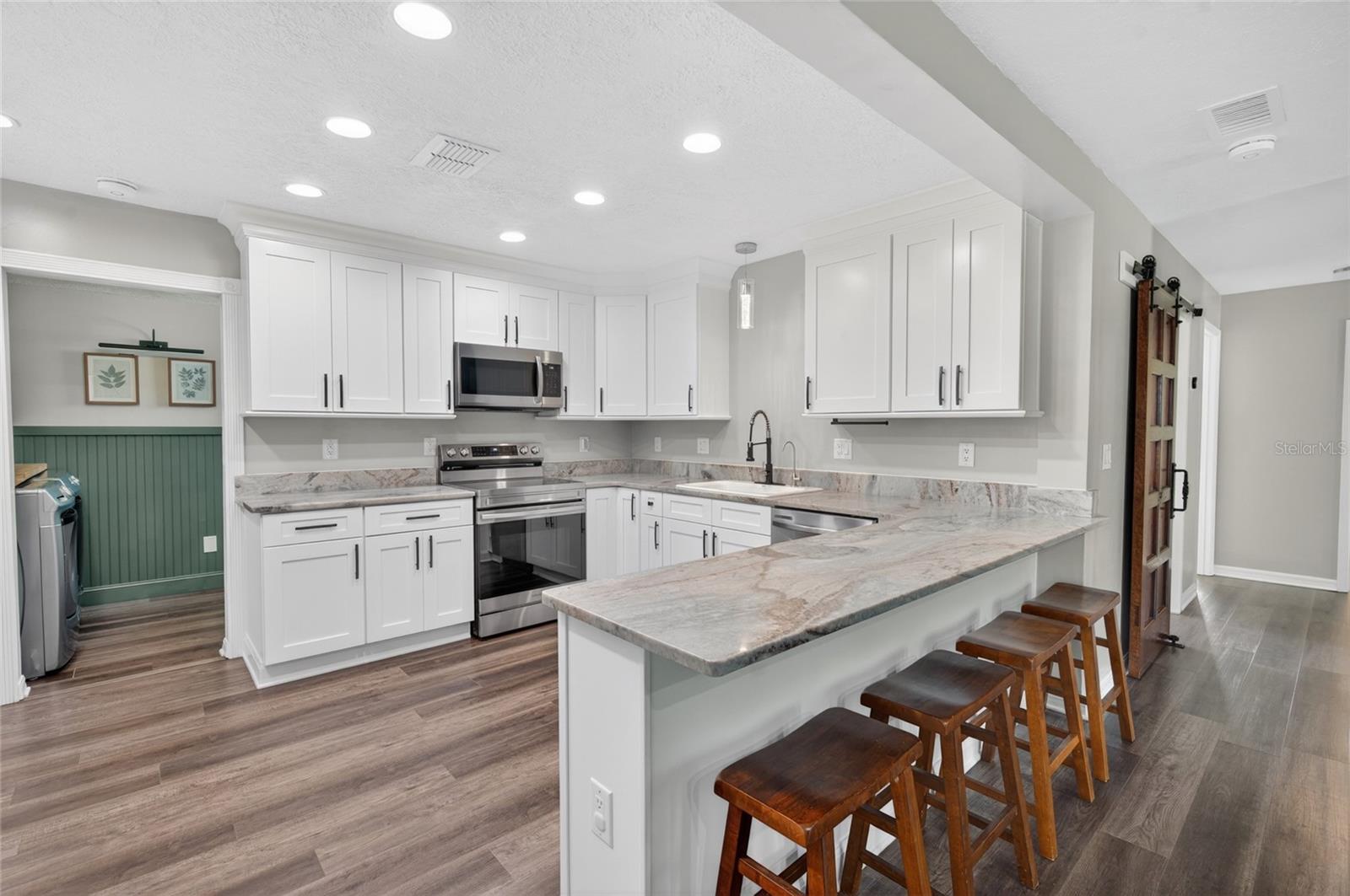 536 NE 43RD CT