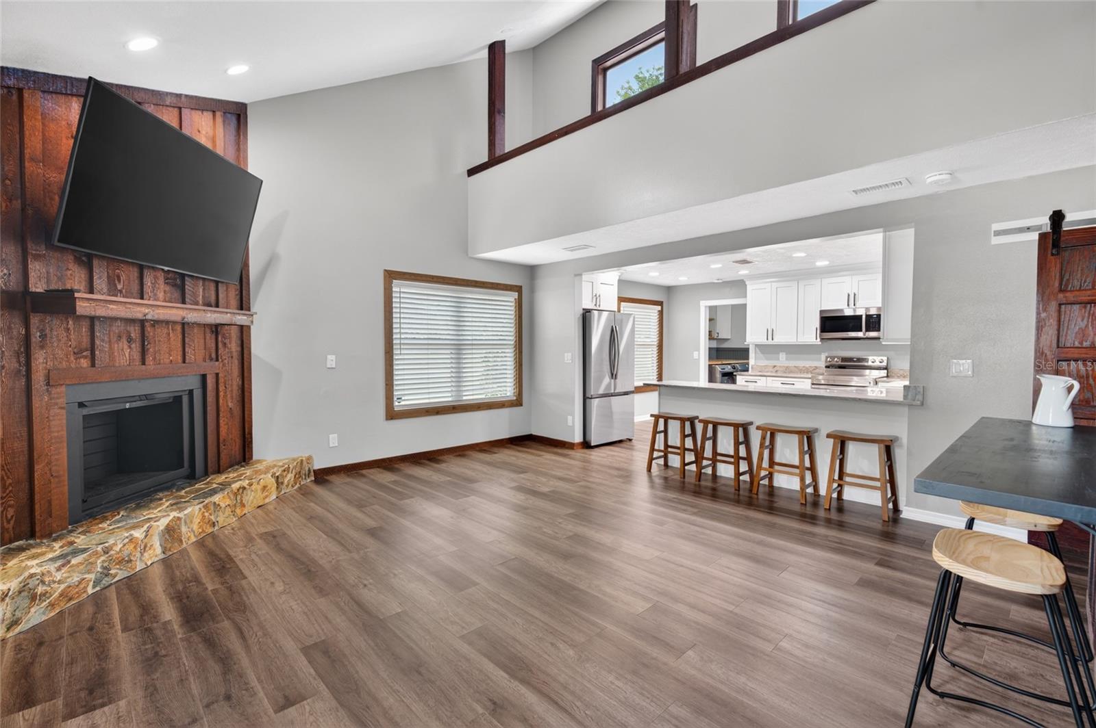 536 NE 43RD CT
