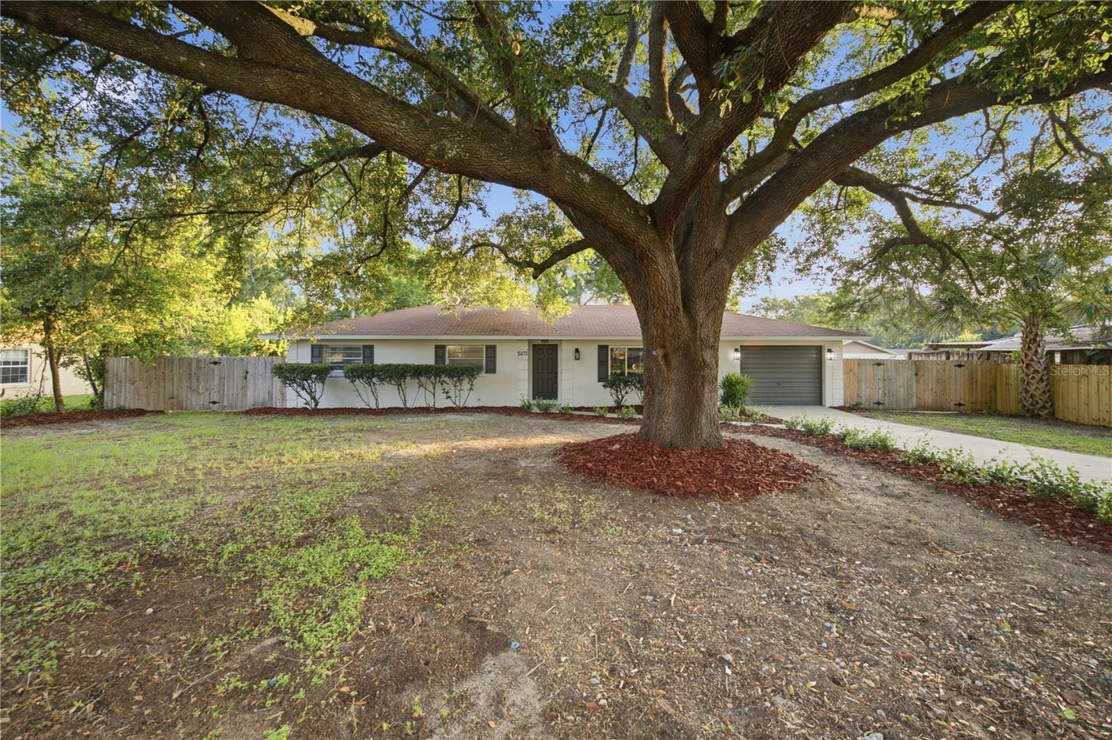 5611 NE 5TH PL