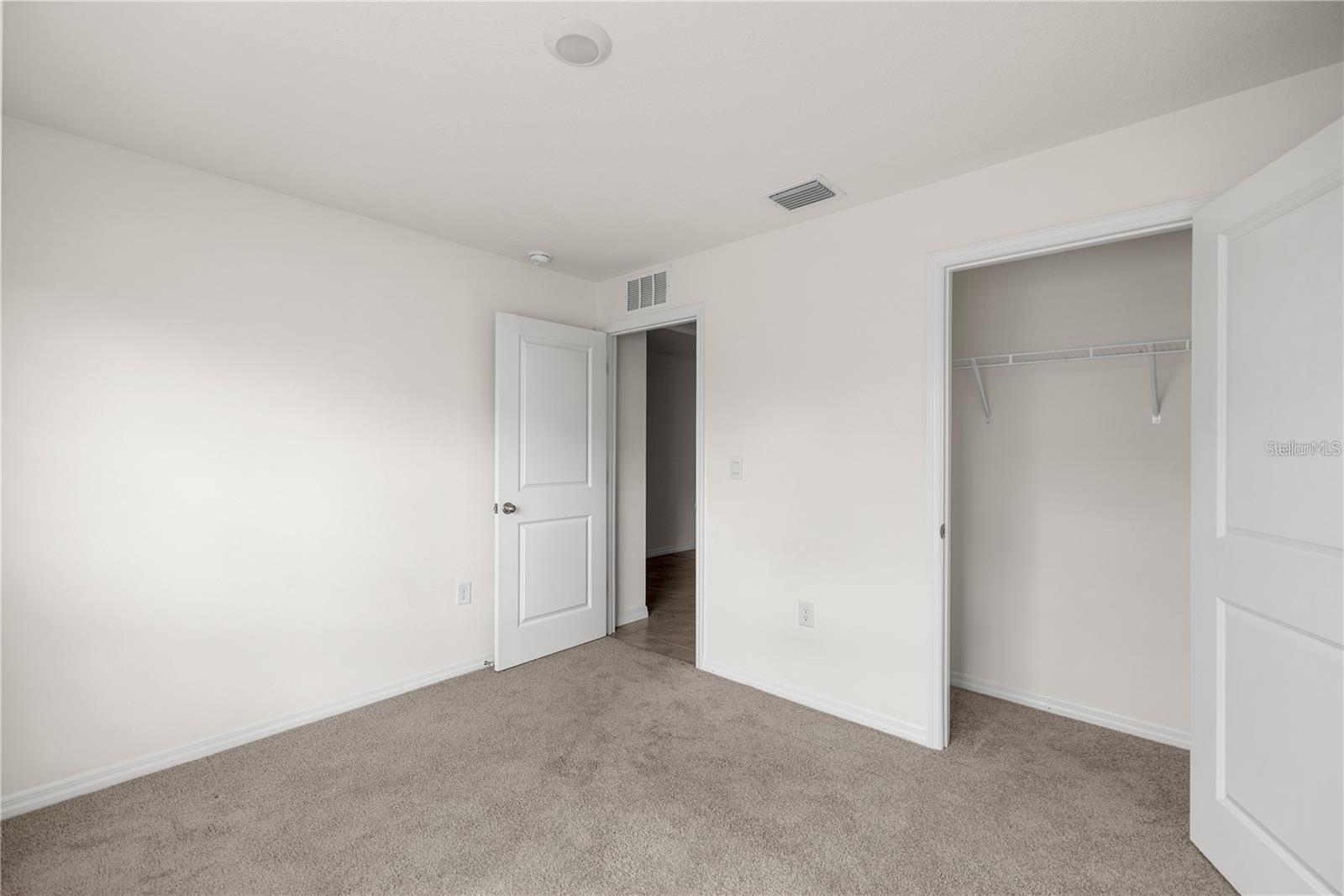 8904 SW 50TH TER