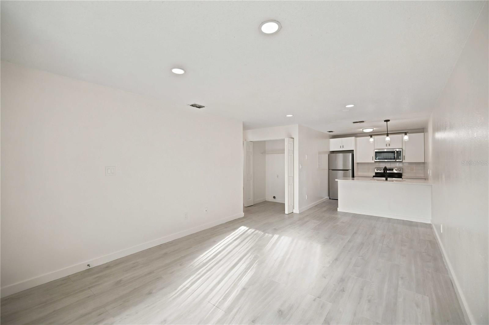 5395 SE 30TH PL #ALL UNITS