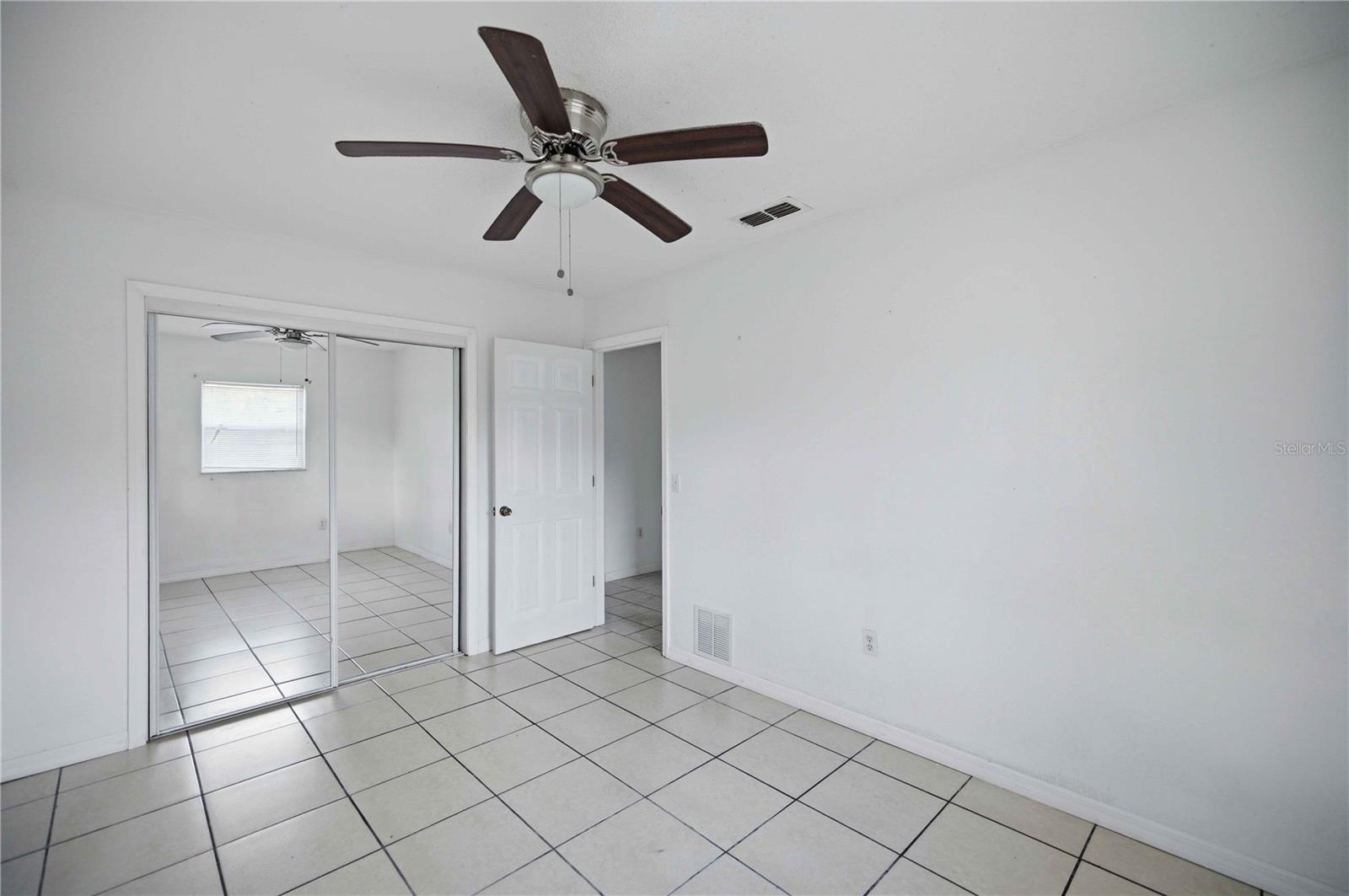 421 NE 26TH CT