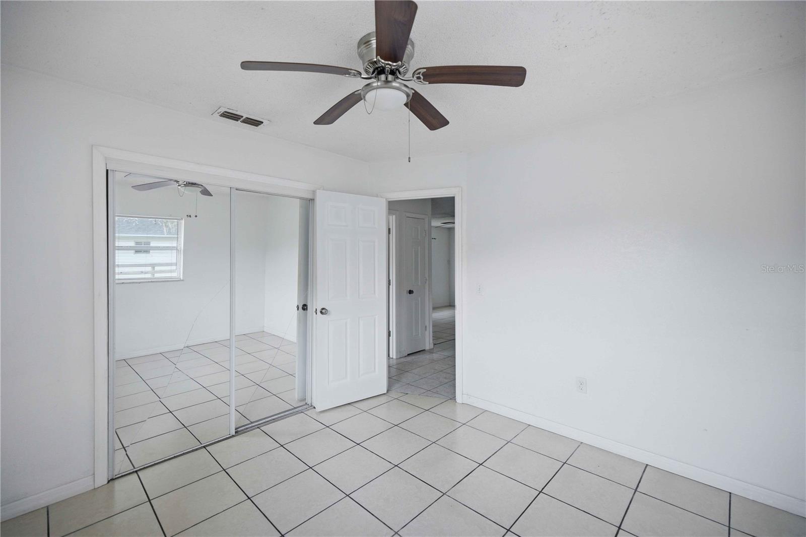 421 NE 26TH CT