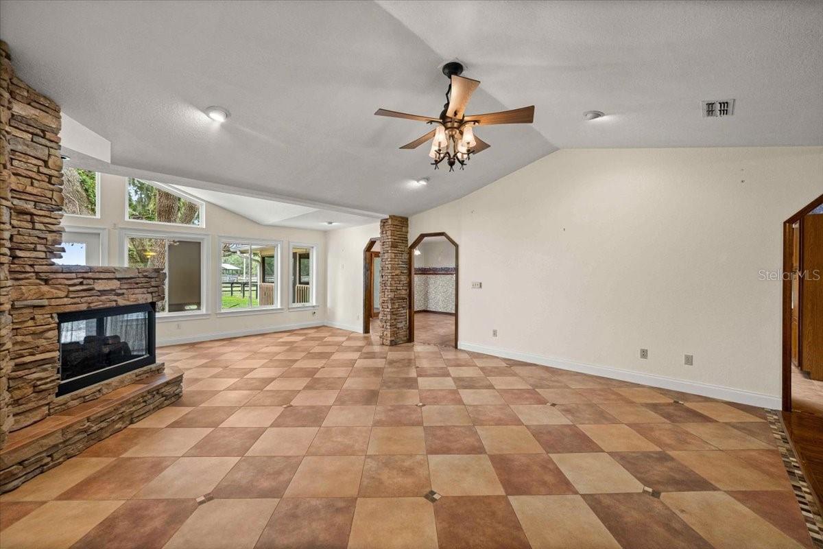 5065 NW 150TH AVE