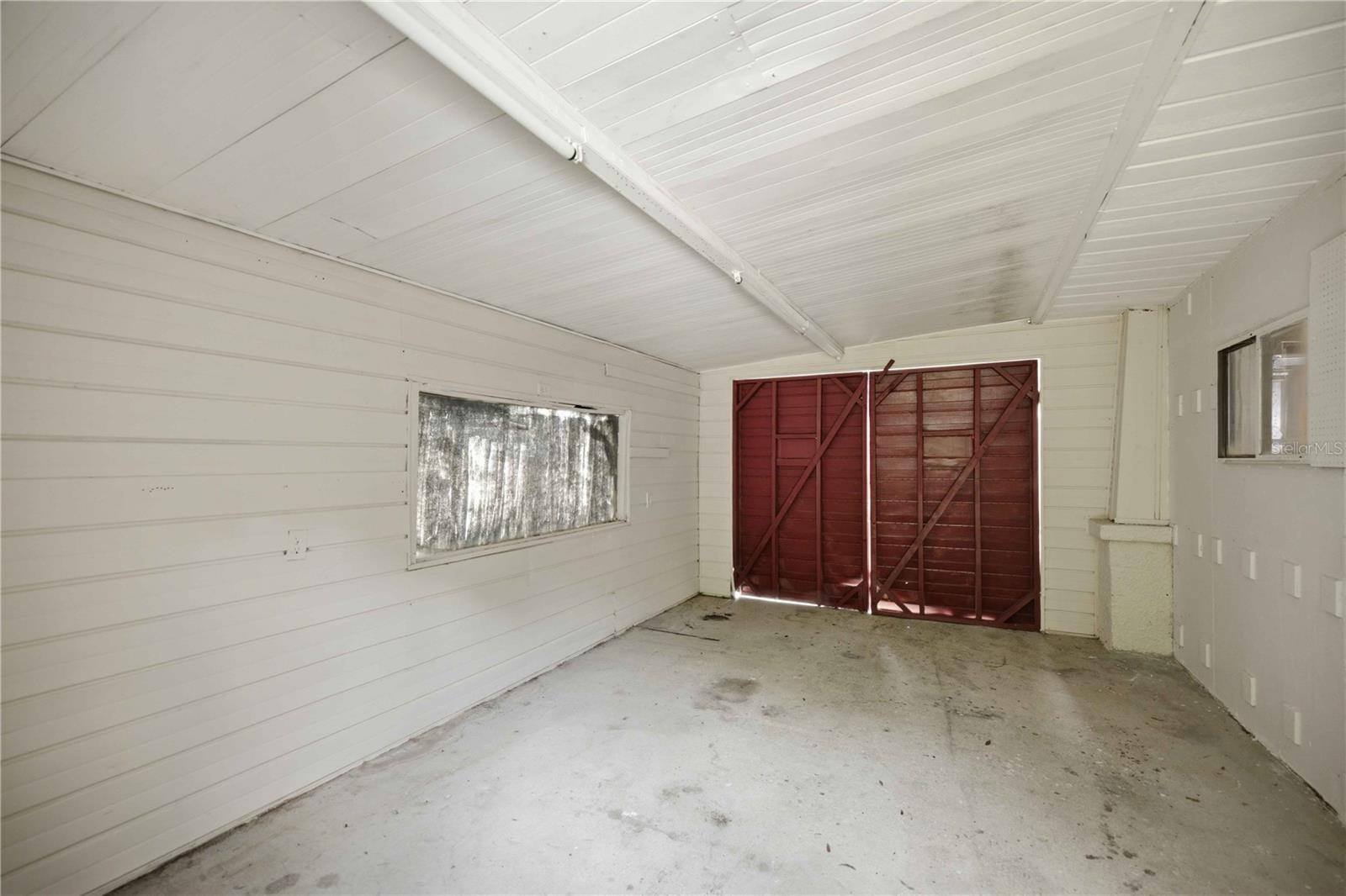 2107 NE 8TH RD