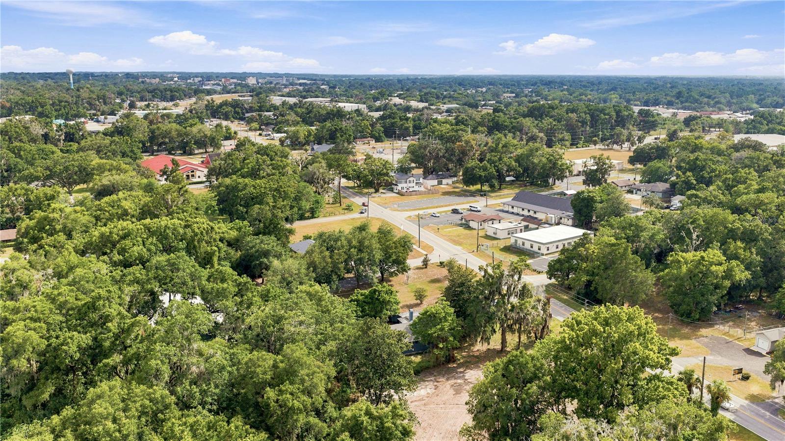 2107 NE 8TH RD